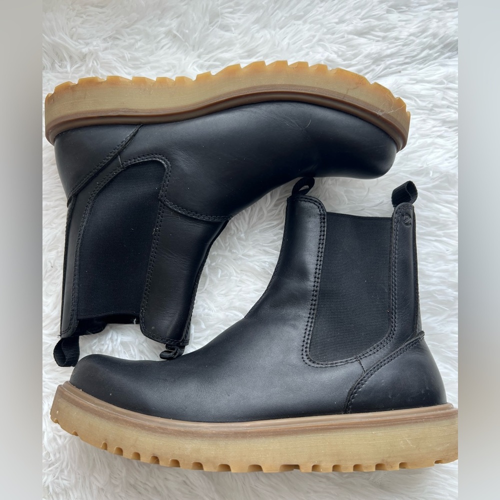 Ecco Staker chelsea boots